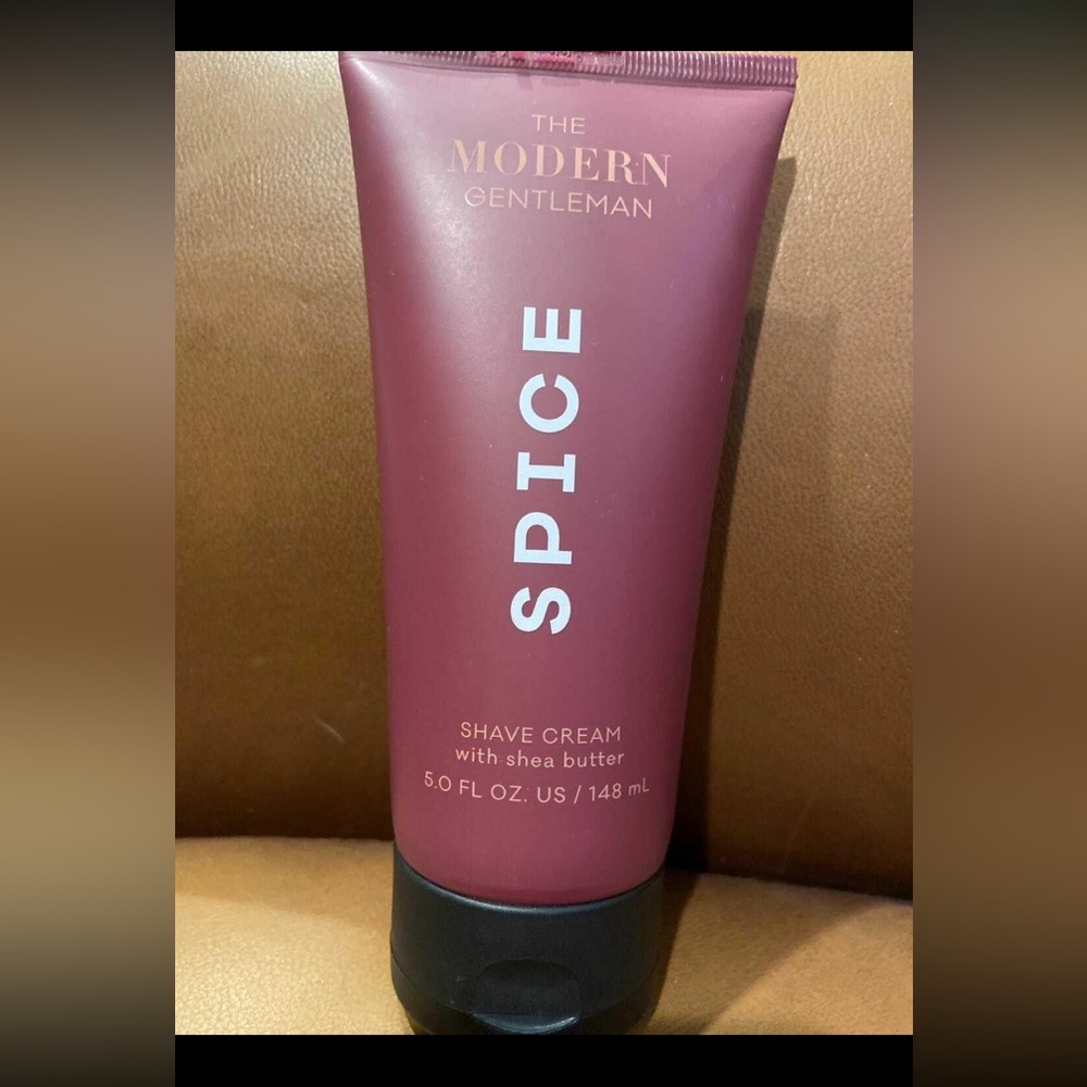 New! The Modern gentleman Spice Shave Cream